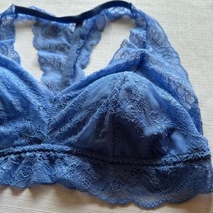 Gilligan & O’Malley Light Blue Racerback Lace Bralette Size Large